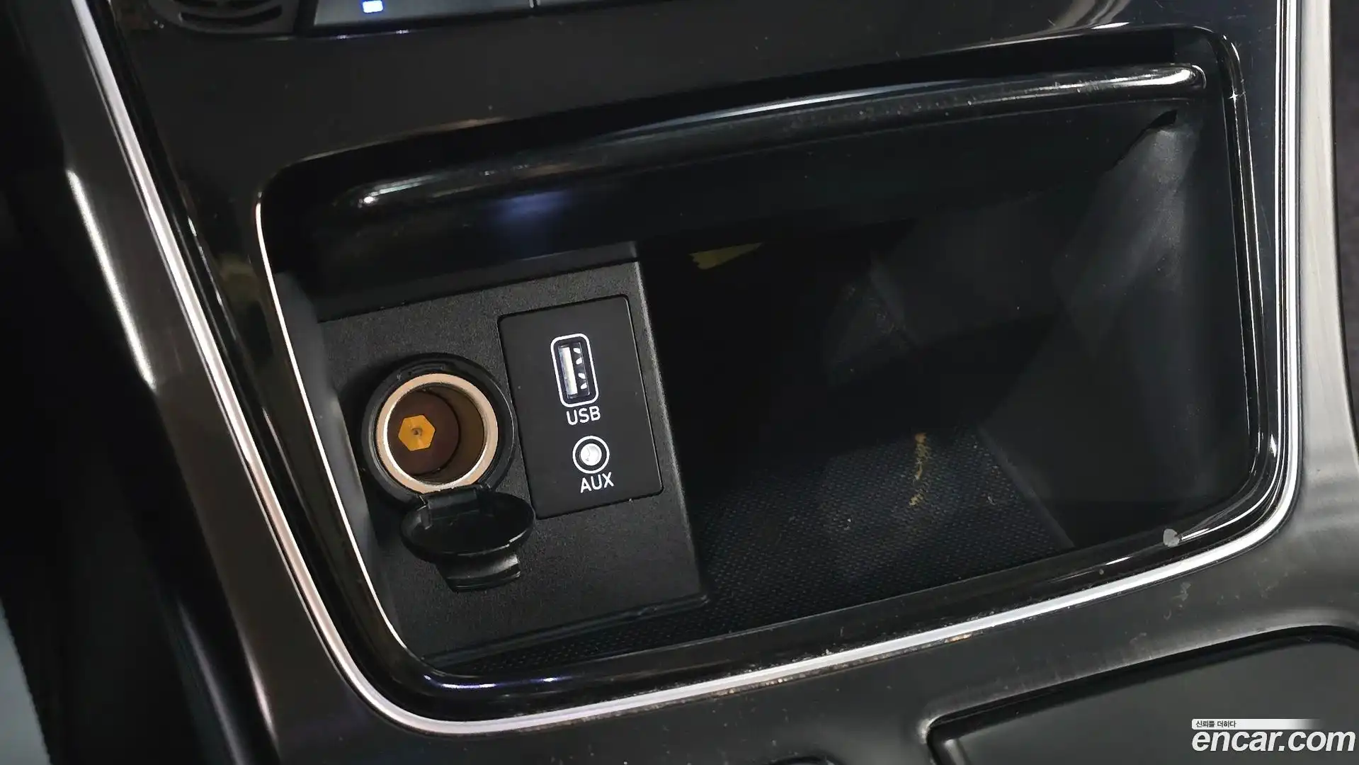 Grandeur Hyundai 2017.5-OPTION-022