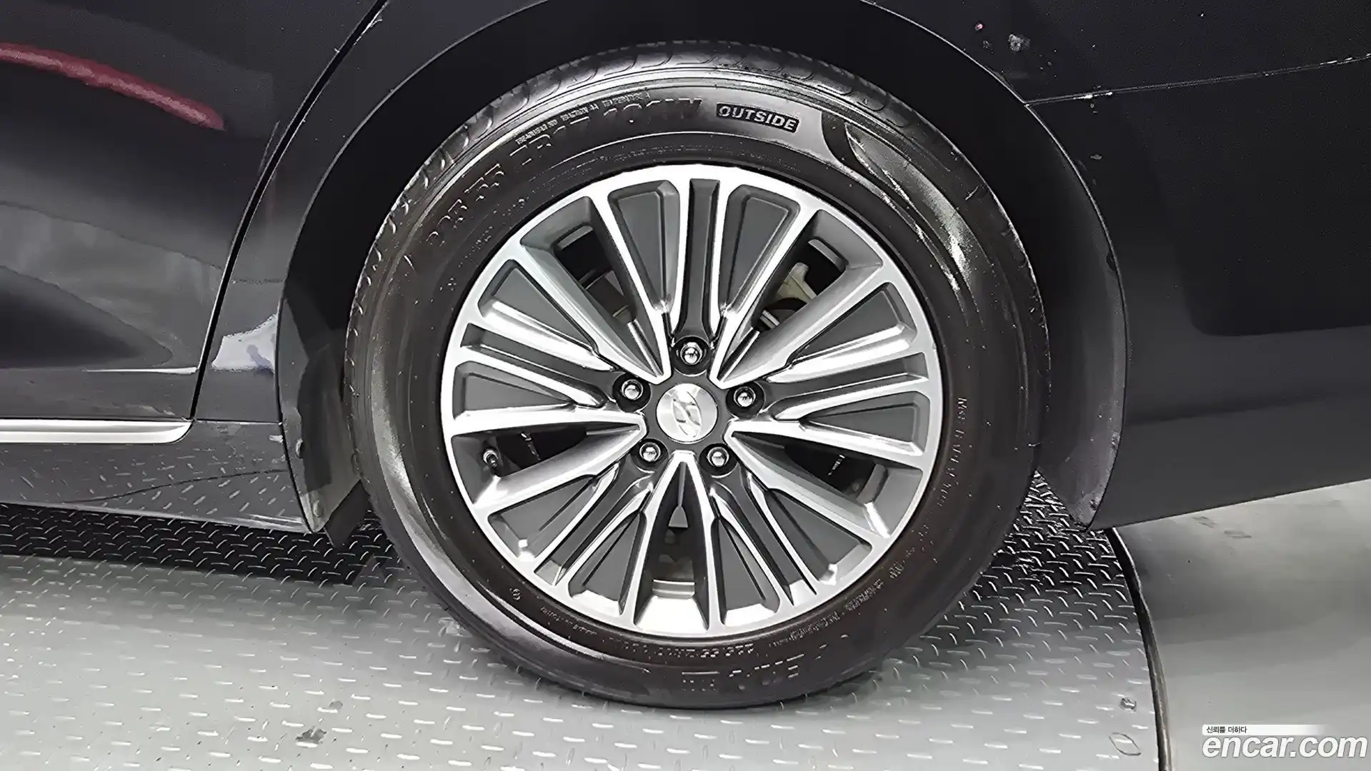 Grandeur Hyundai 2017.5-OUTER-031