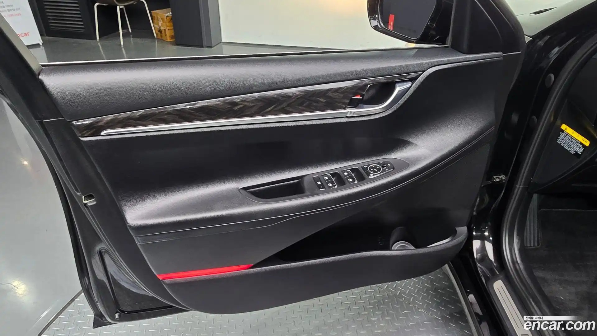 Grandeur Hyundai 2017.5-INNER-034