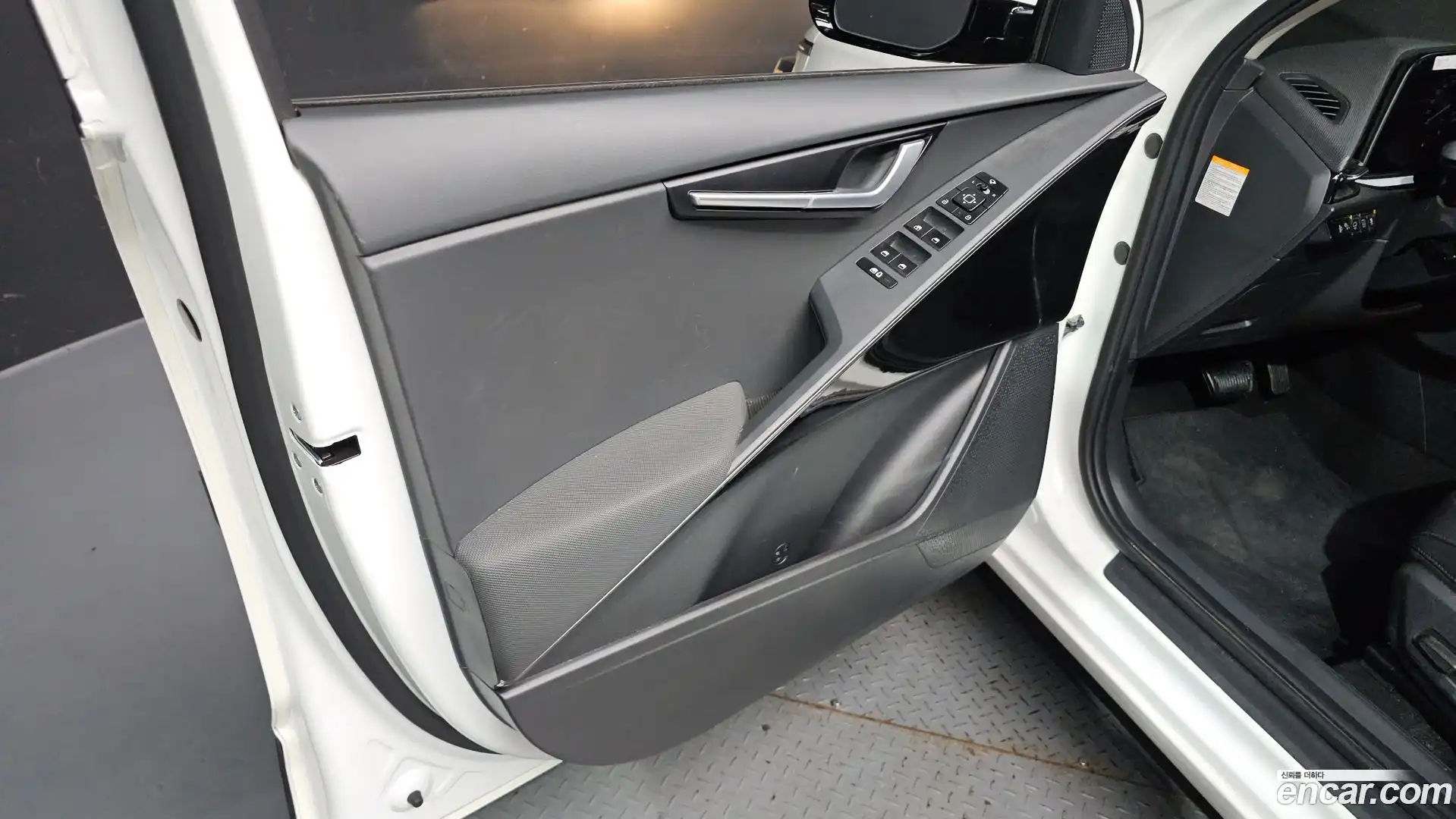 Niro Kia 2022.4-INNER-034
