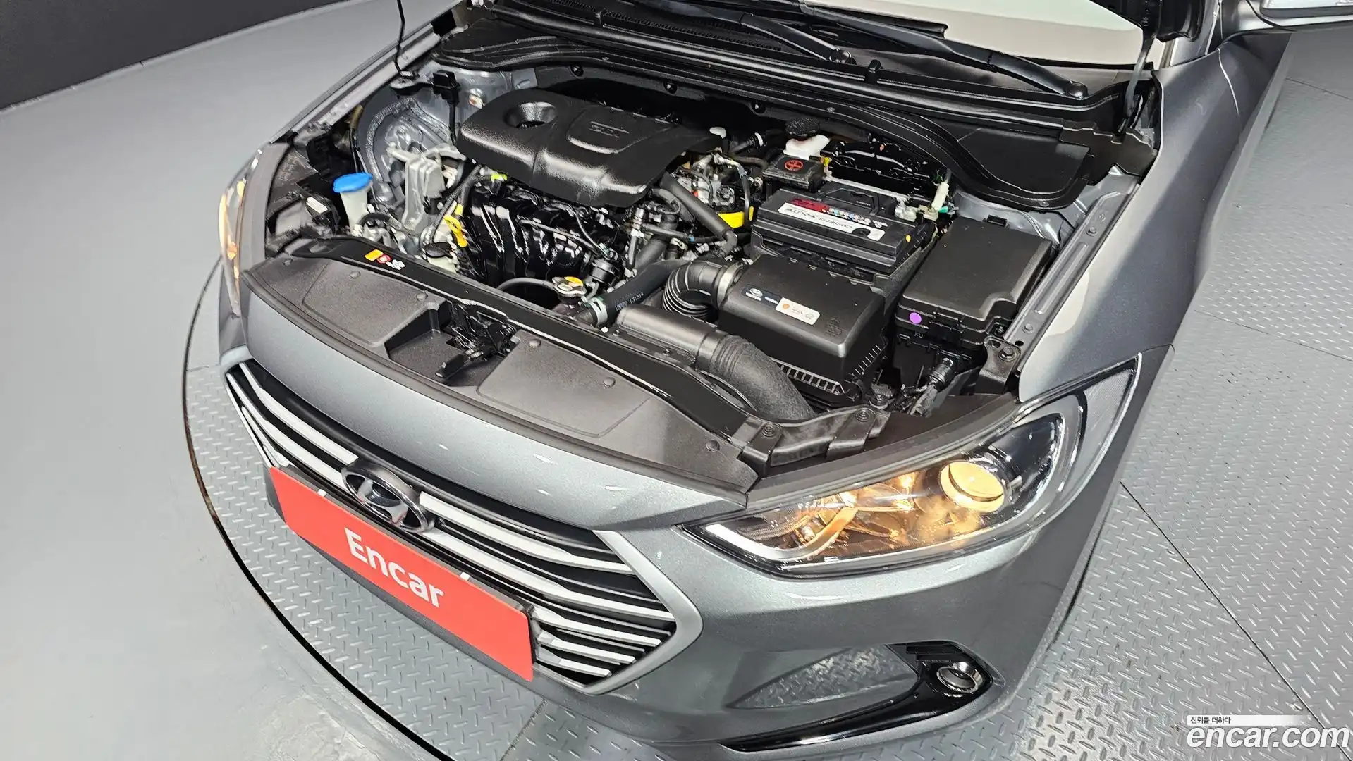 AVANTE Hyundai 2018.3-OUTER-006