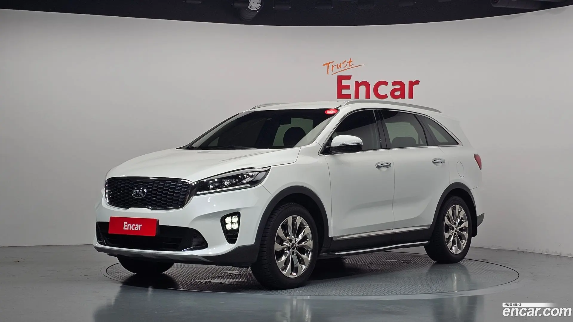 Main__Slider__Photo:Sorento Kia 2017.10-0