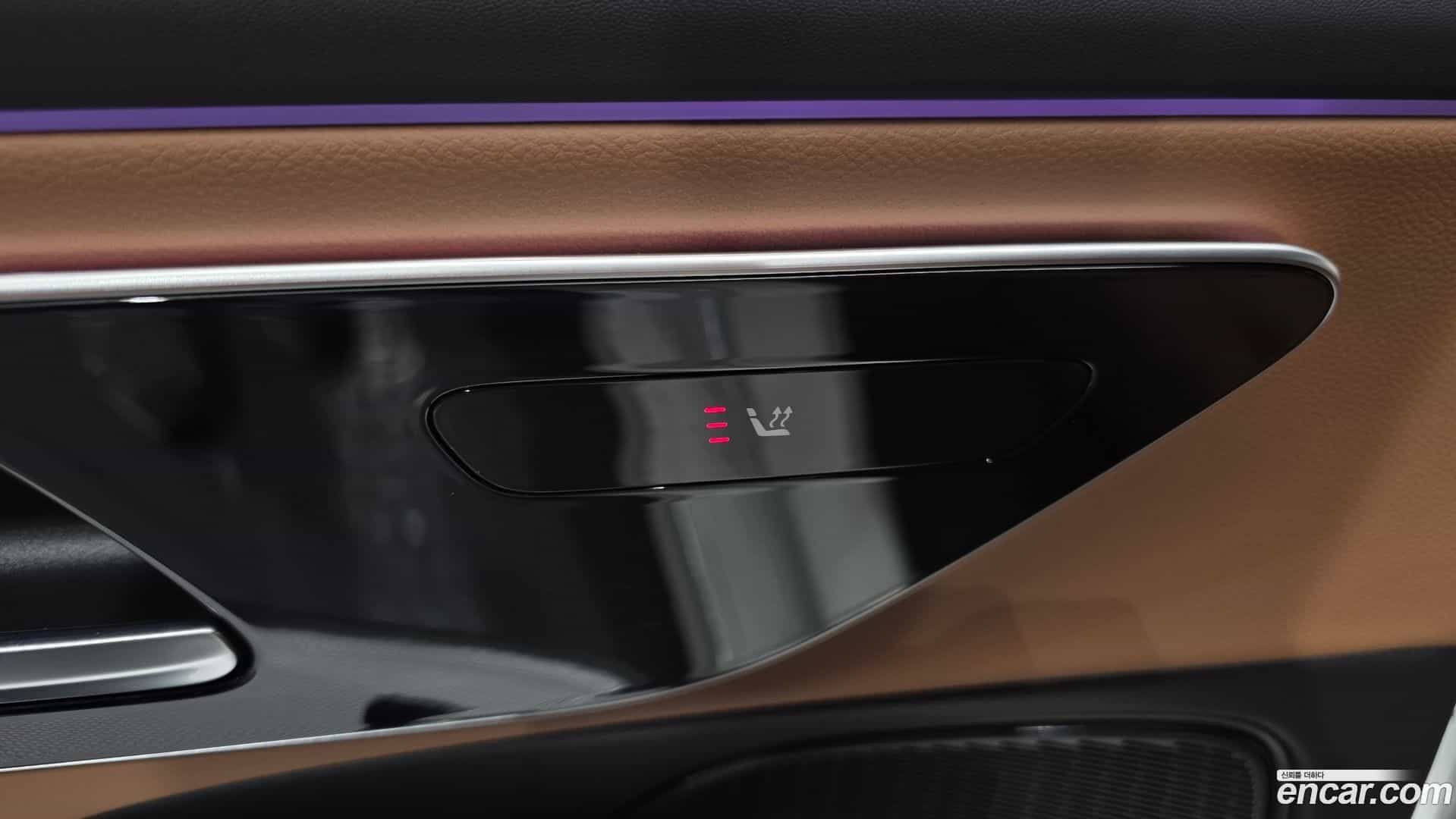 E-Class Mercedes-Benz 2026.1-OPTION-043