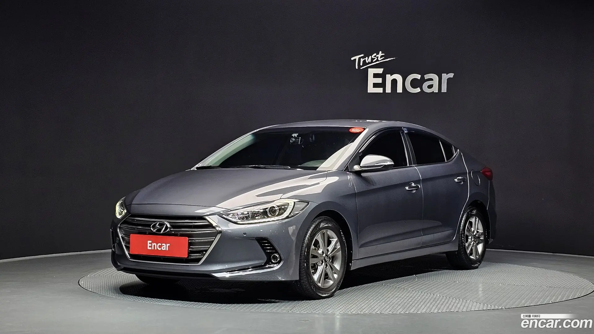 Main__Slider__Photo:AVANTE Hyundai 2018.1-0