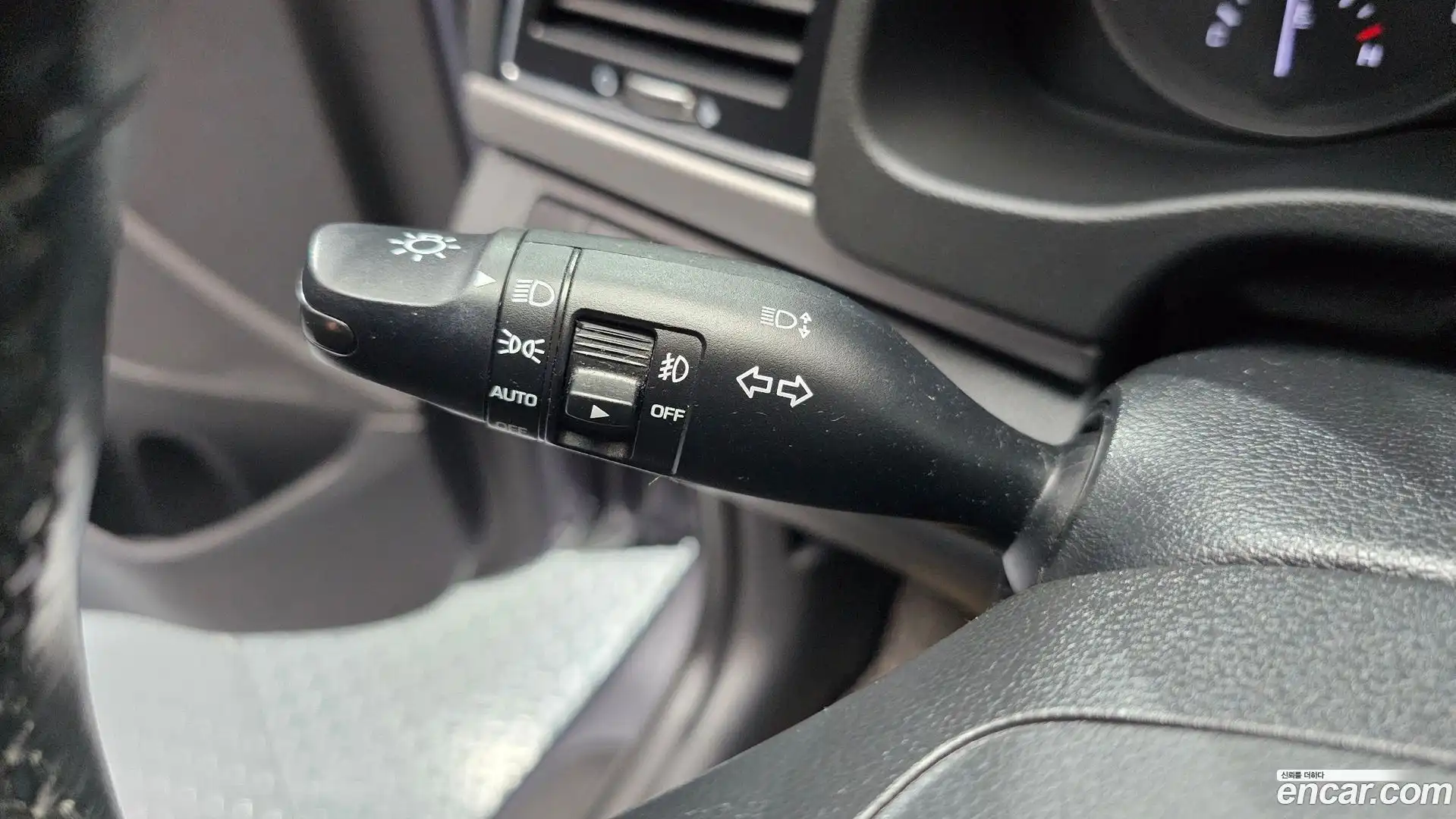 AVANTE Hyundai 2018.1-OPTION-022