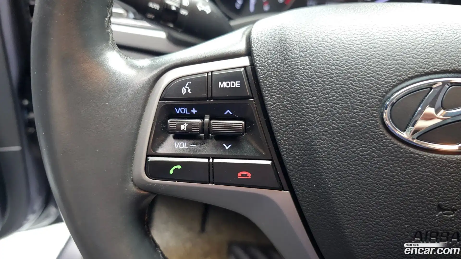 AVANTE Hyundai 2018.1-OPTION-024