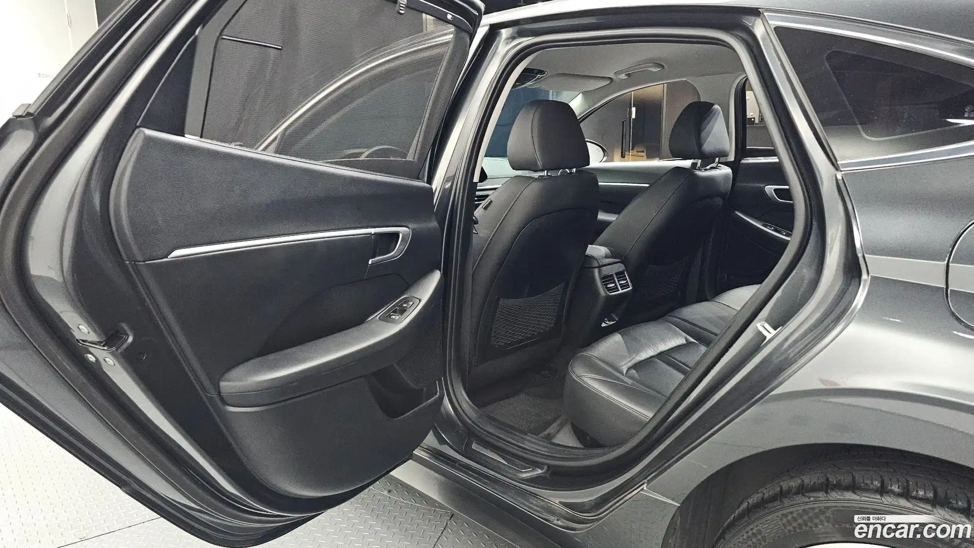 Sonata Hyundai 2019.4-OPTION-016