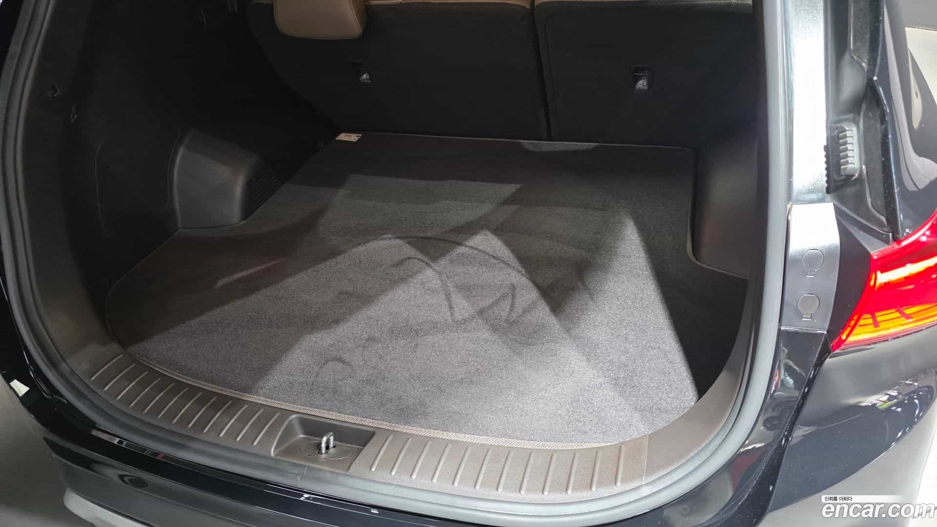 Santafe Hyundai 2018.3-OPTION-045