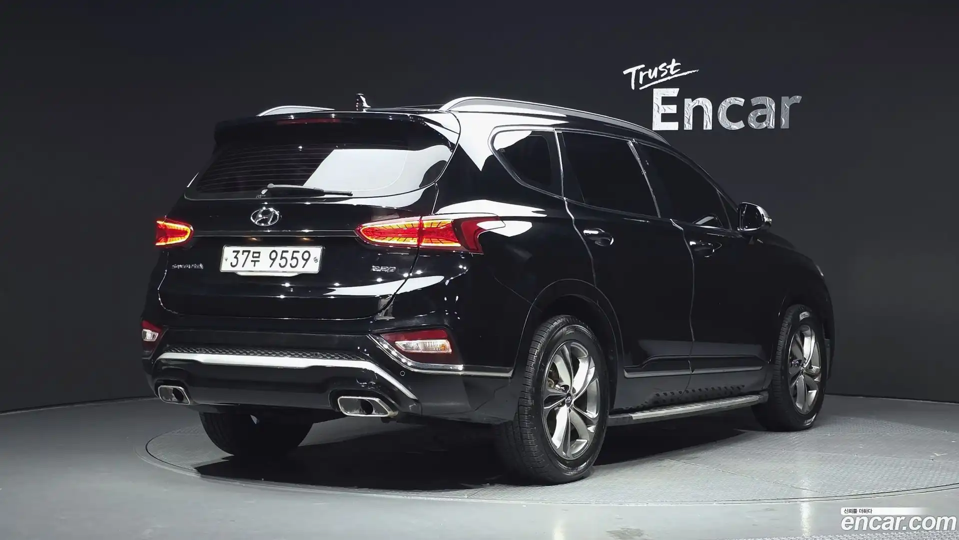 Santafe Hyundai 2018.11-OUTER-002