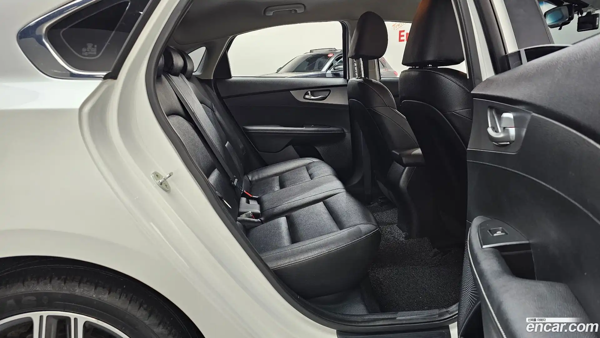 K3 Kia 2018.9-OPTION-015