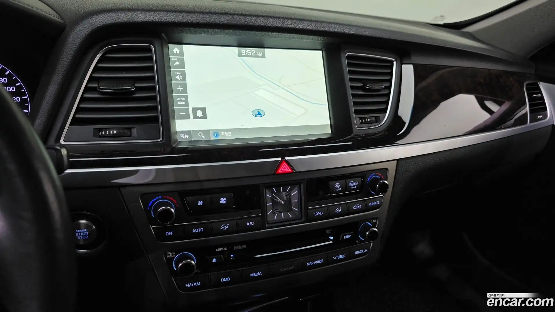 Genesis Hyundai 2015.0-OPTION-018