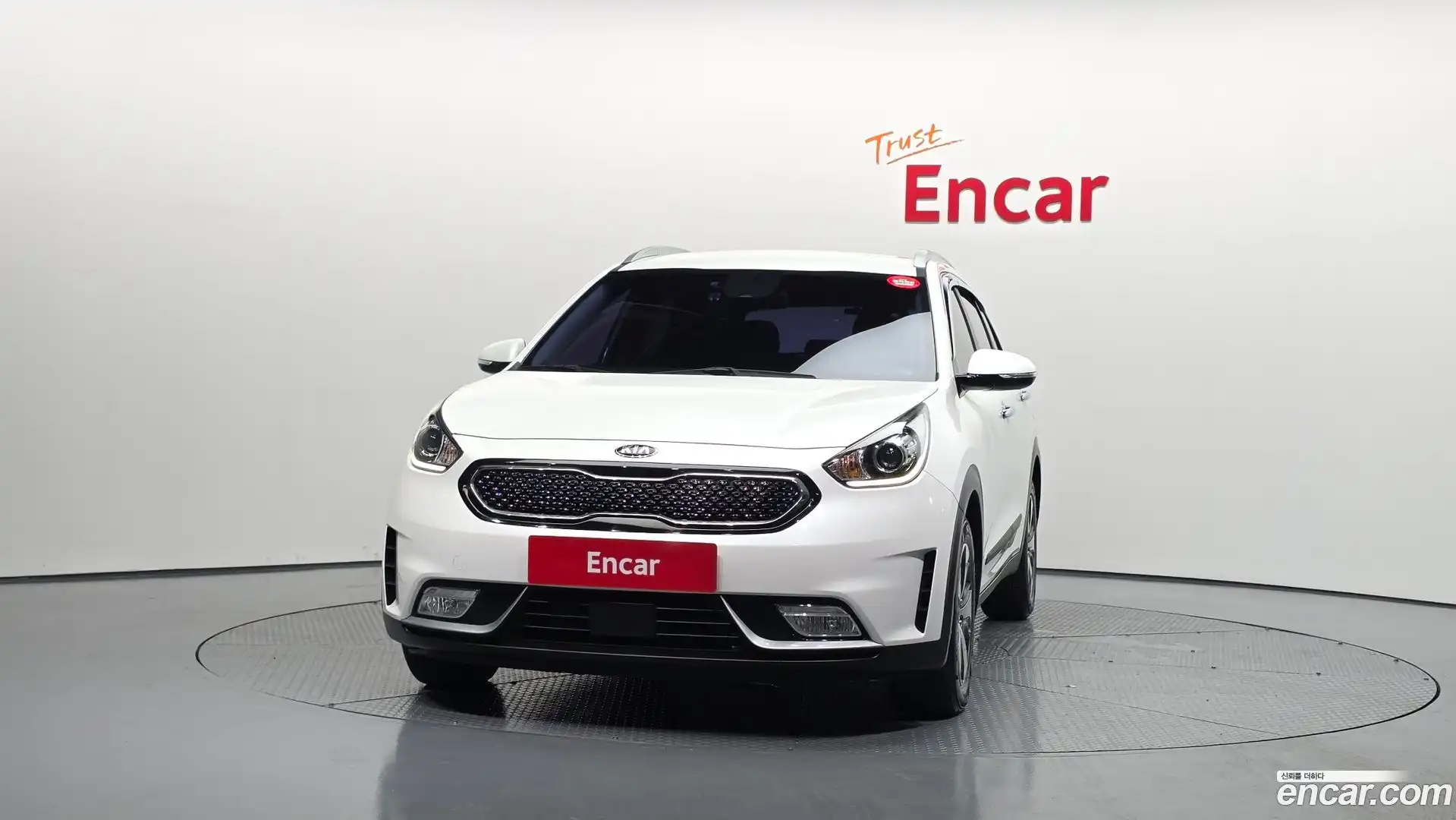 Niro Kia 2017.6-OUTER-003