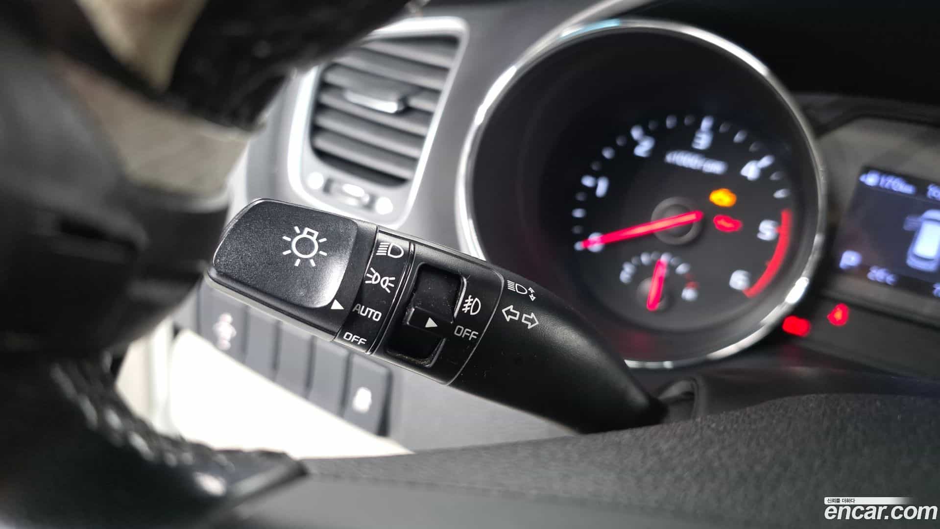 Canival Kia 2019.3-OPTION-042
