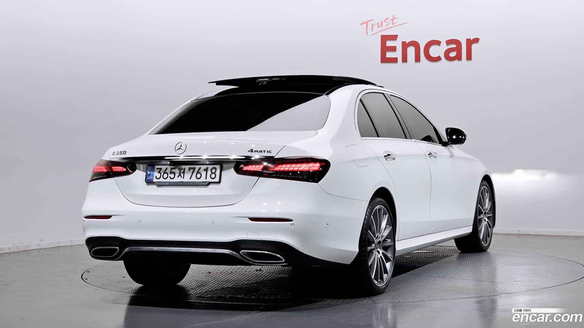 E-Class Mercedes-Benz 2021.1-OUTER-002