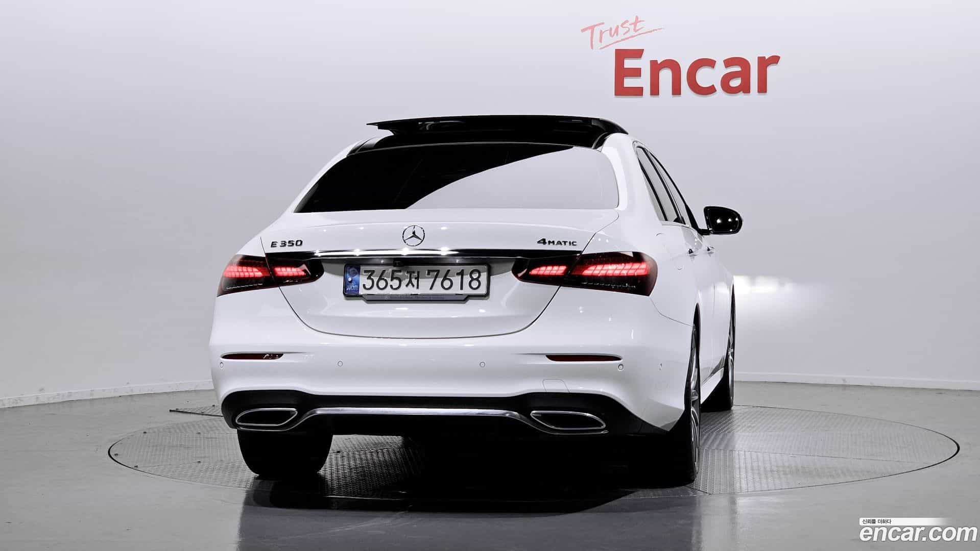 E-Class Mercedes-Benz 2021.1-OUTER-004