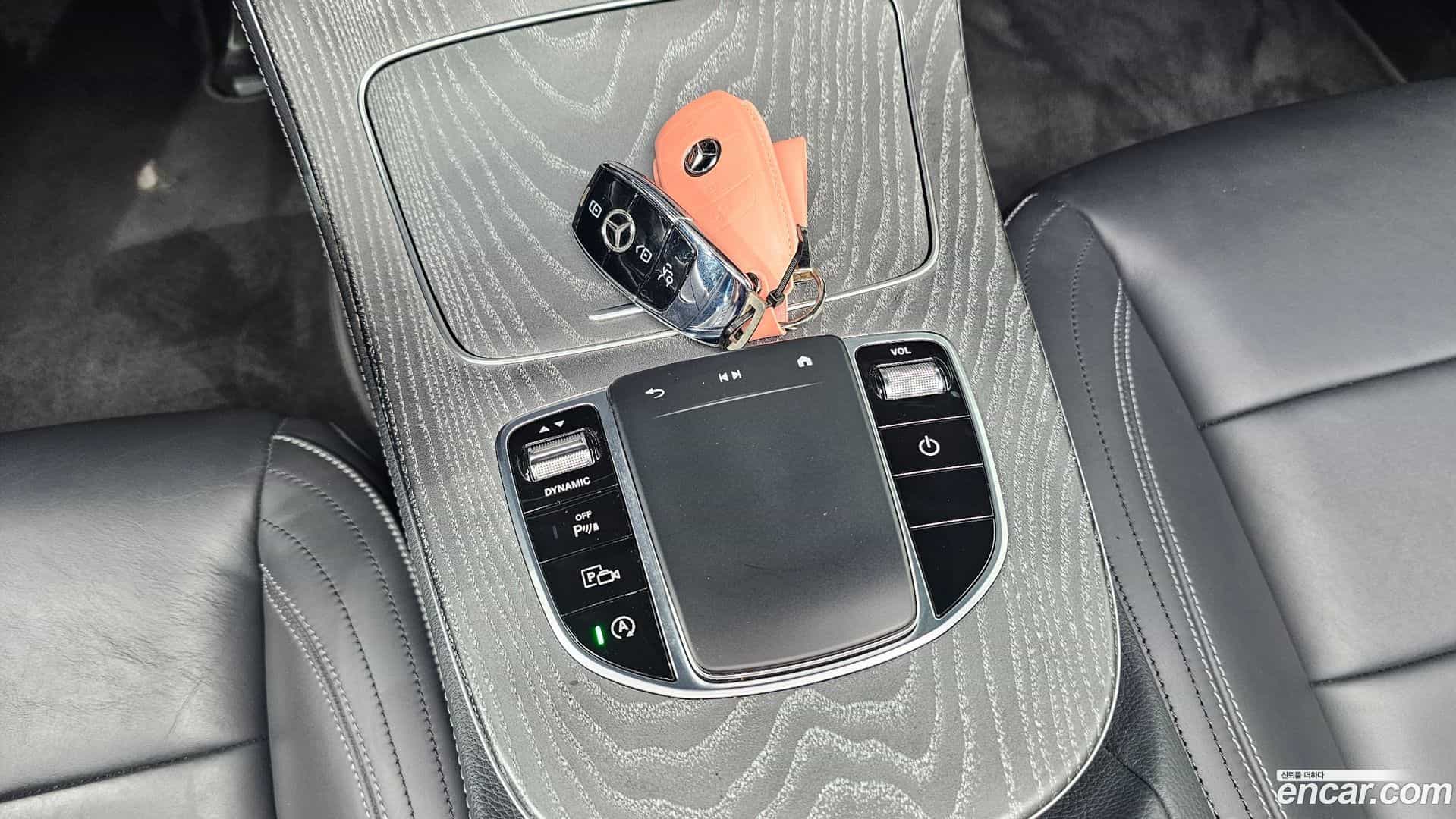 E-Class Mercedes-Benz 2021.1-OPTION-021