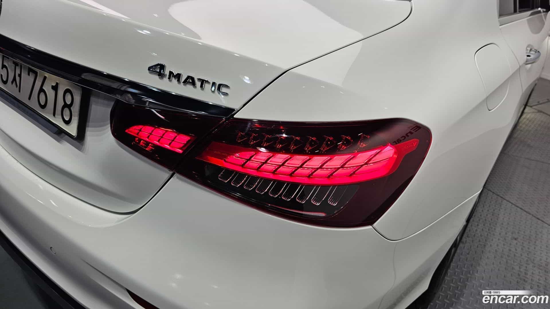 E-Class Mercedes-Benz 2021.1-OUTER-033