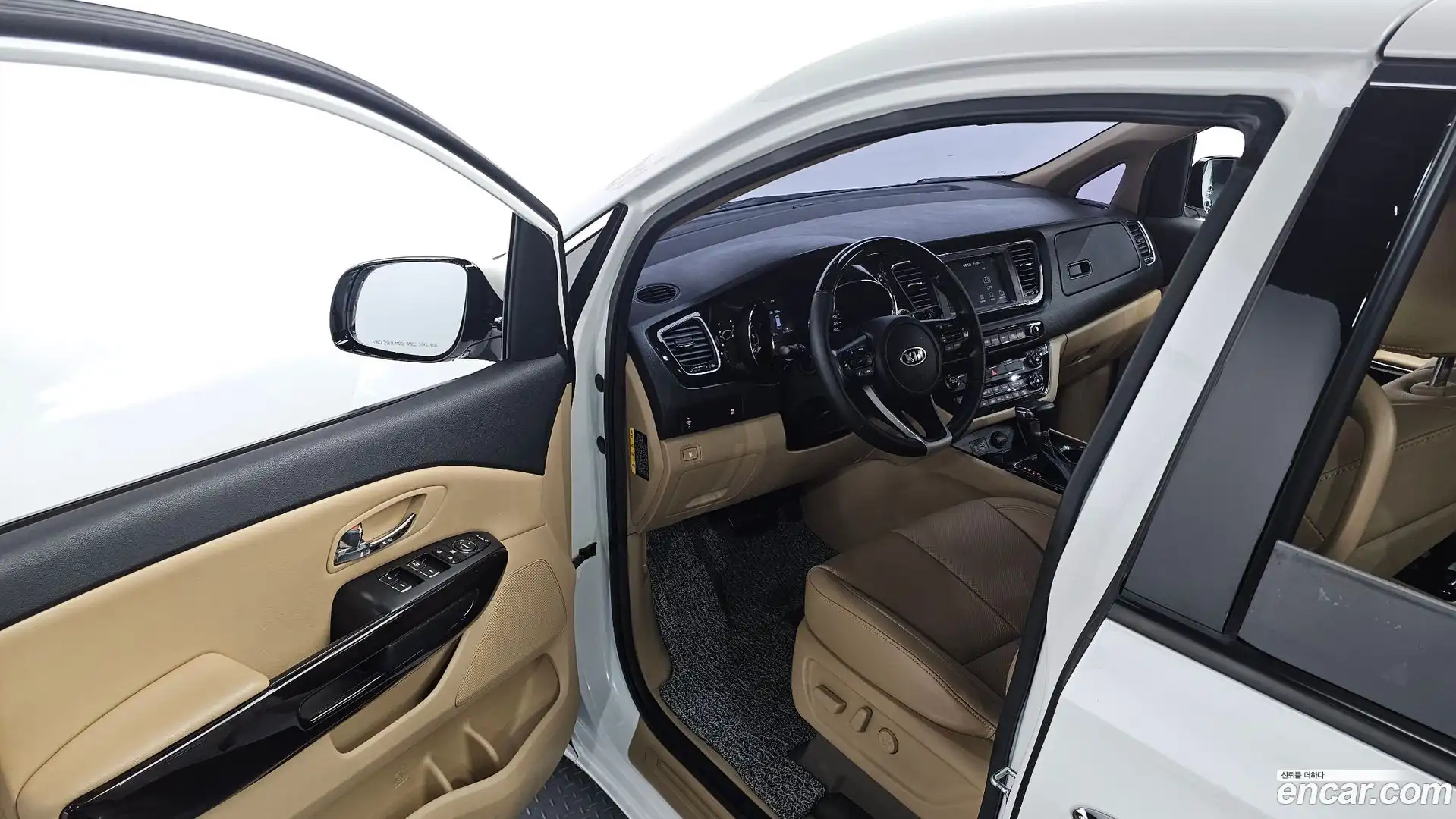 Canival Kia 2018.4-OPTION-023