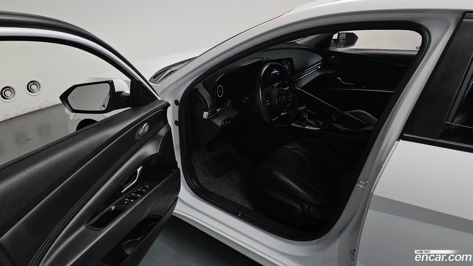 AVANTE Hyundai 2020.8-INNER-010
