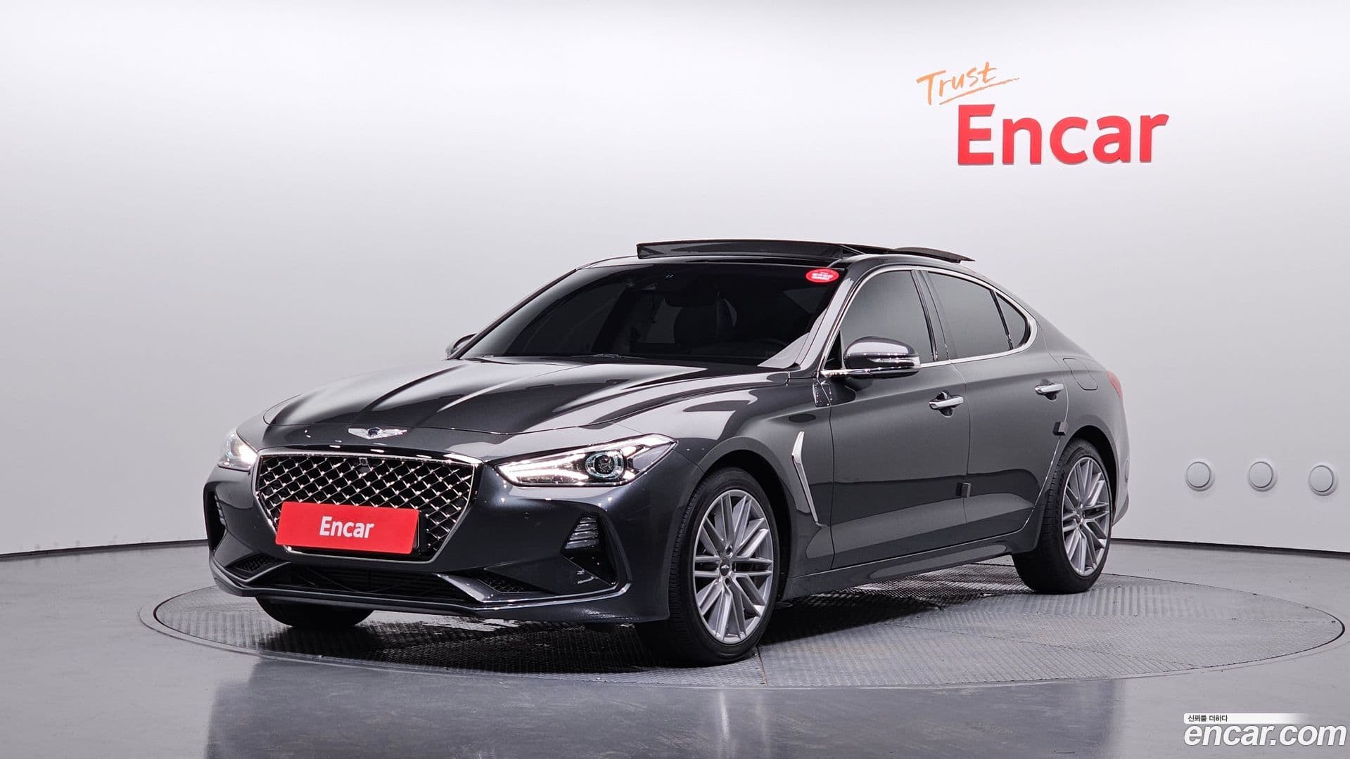 Main__Slider__Photo:G70 Genesis 2019.6-0