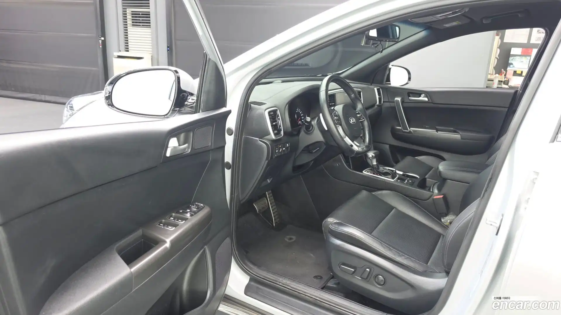 Sportage Kia 2021.5-INNER-010