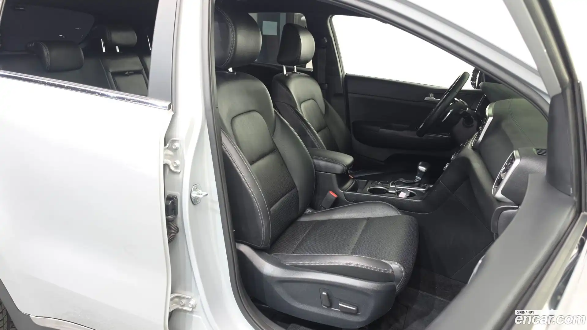 Sportage Kia 2021.5-INNER-036