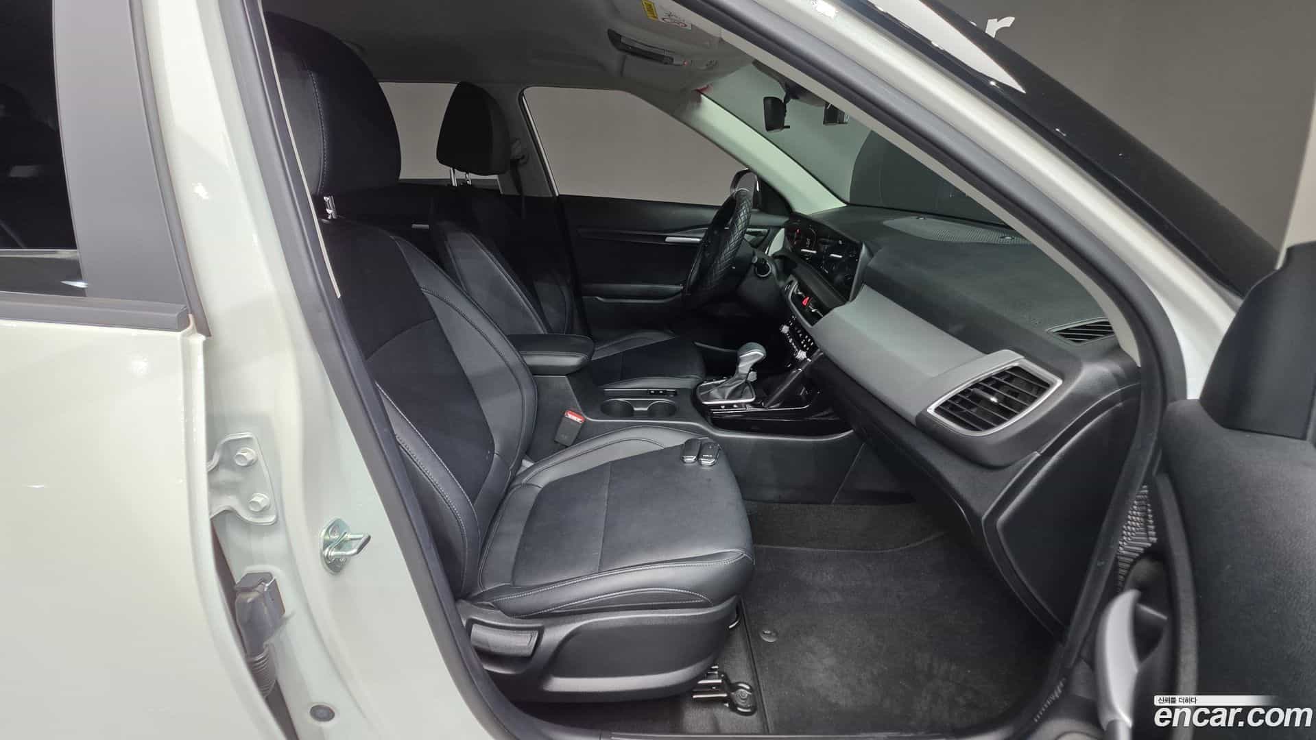 Seltos Kia 2023.7-INNER-036