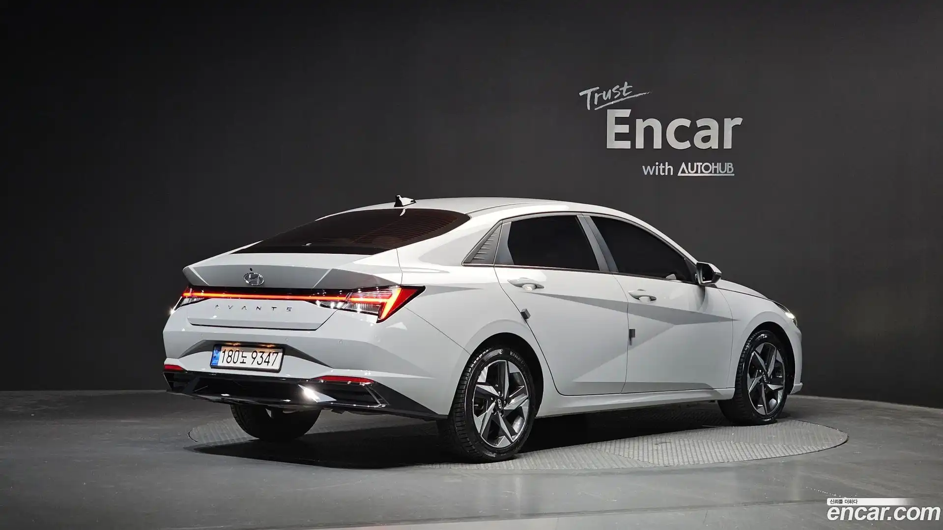 AVANTE Hyundai 2022.3-OUTER-002