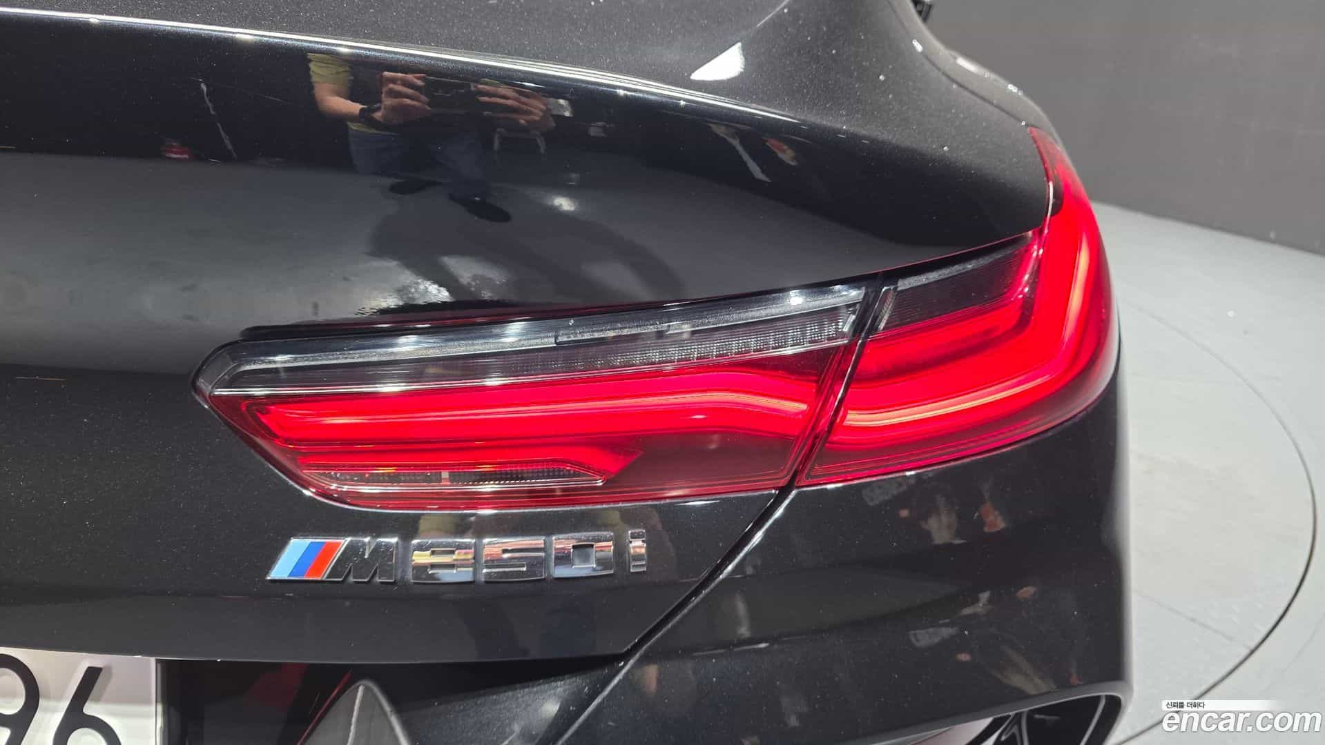 8-Series BMW 2022.11-OUTER-033