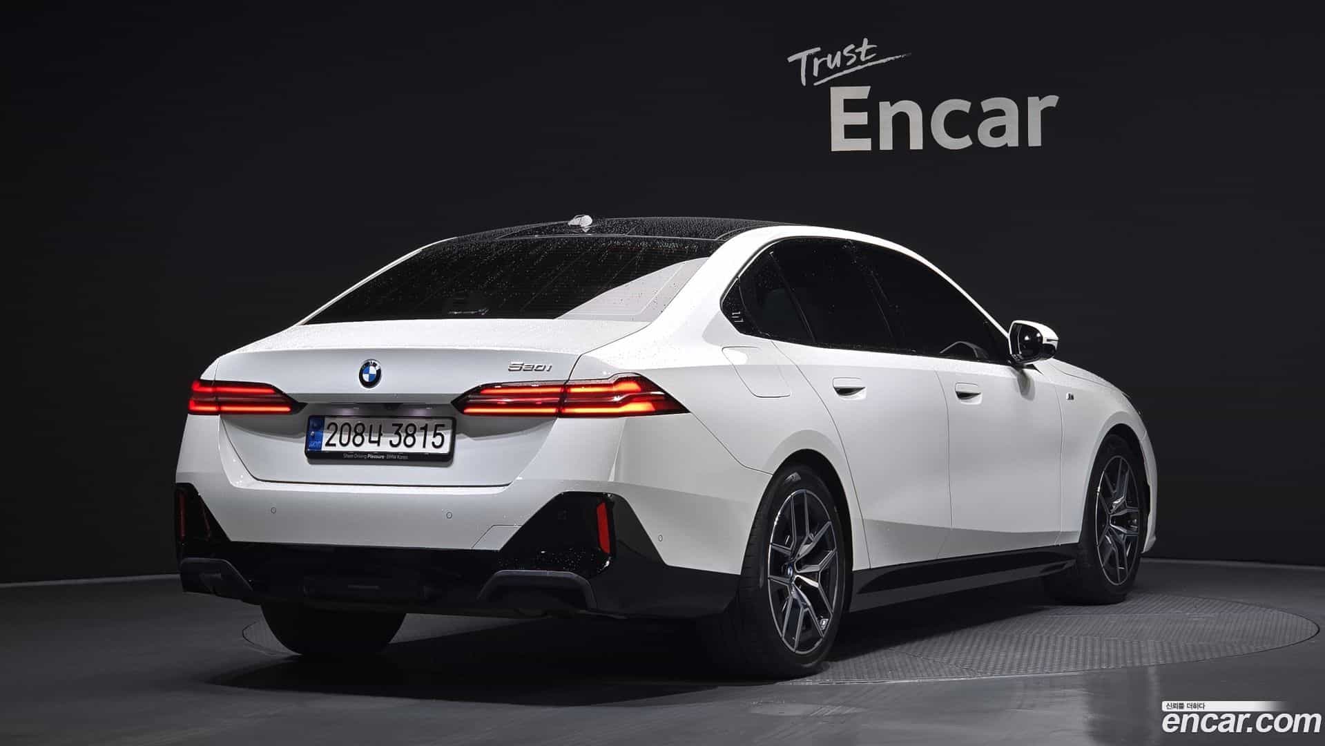 5-Series BMW 2024.4-OUTER-002