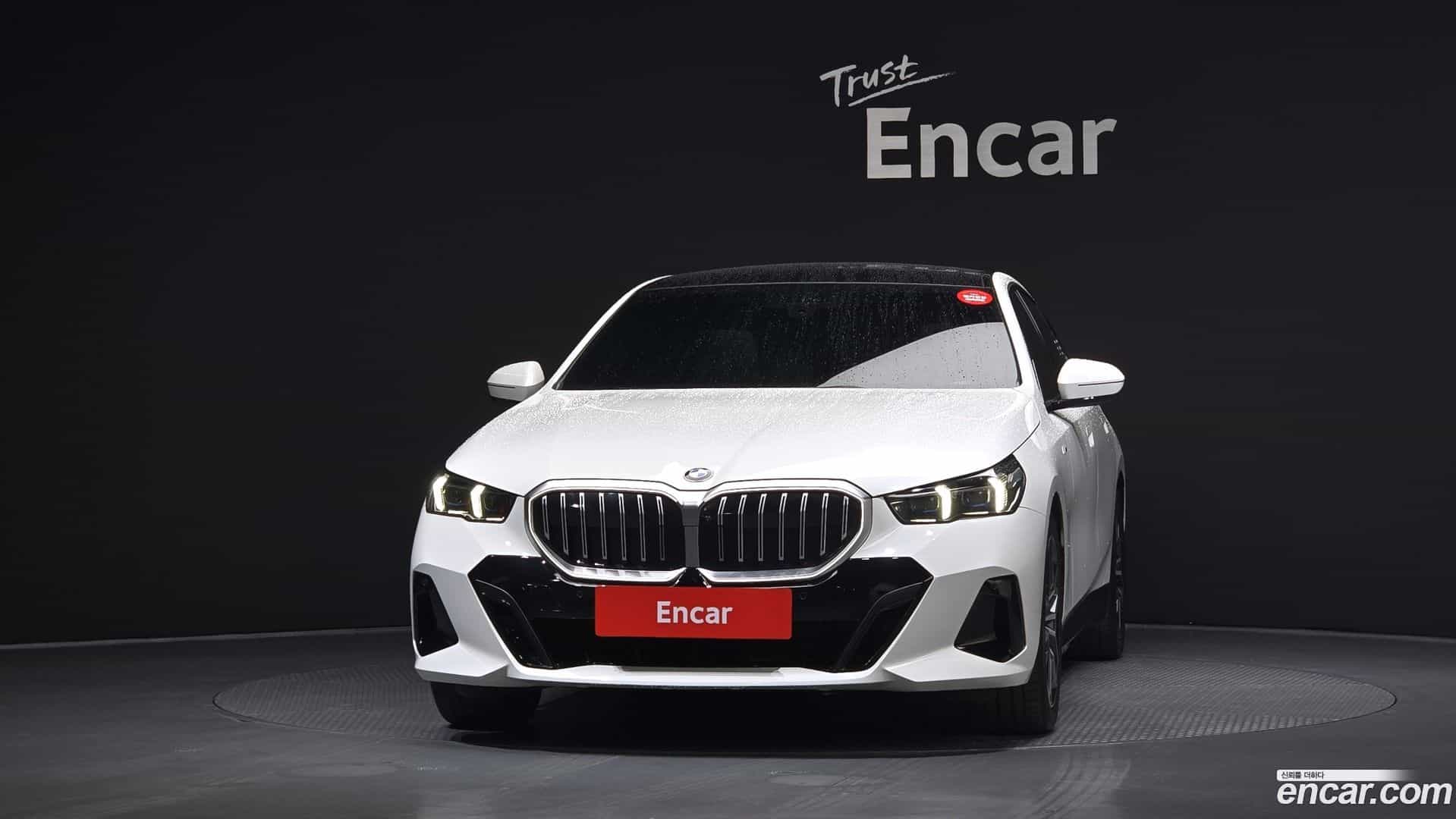 5-Series BMW 2024.4-OUTER-003