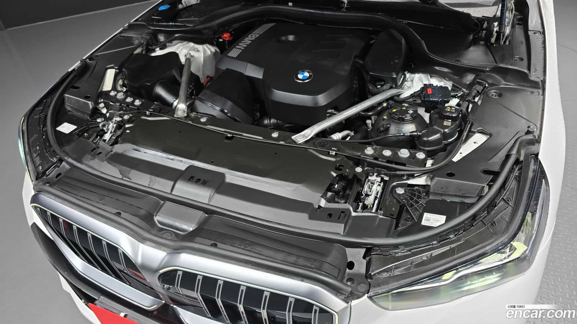 5-Series BMW 2024.4-OUTER-006