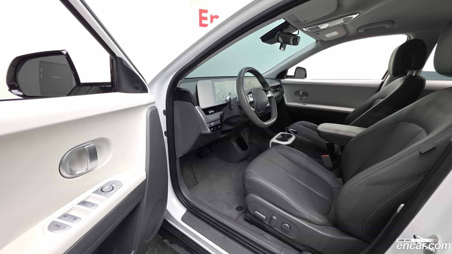 Ioniq5 Hyundai 2021.11-INNER-010