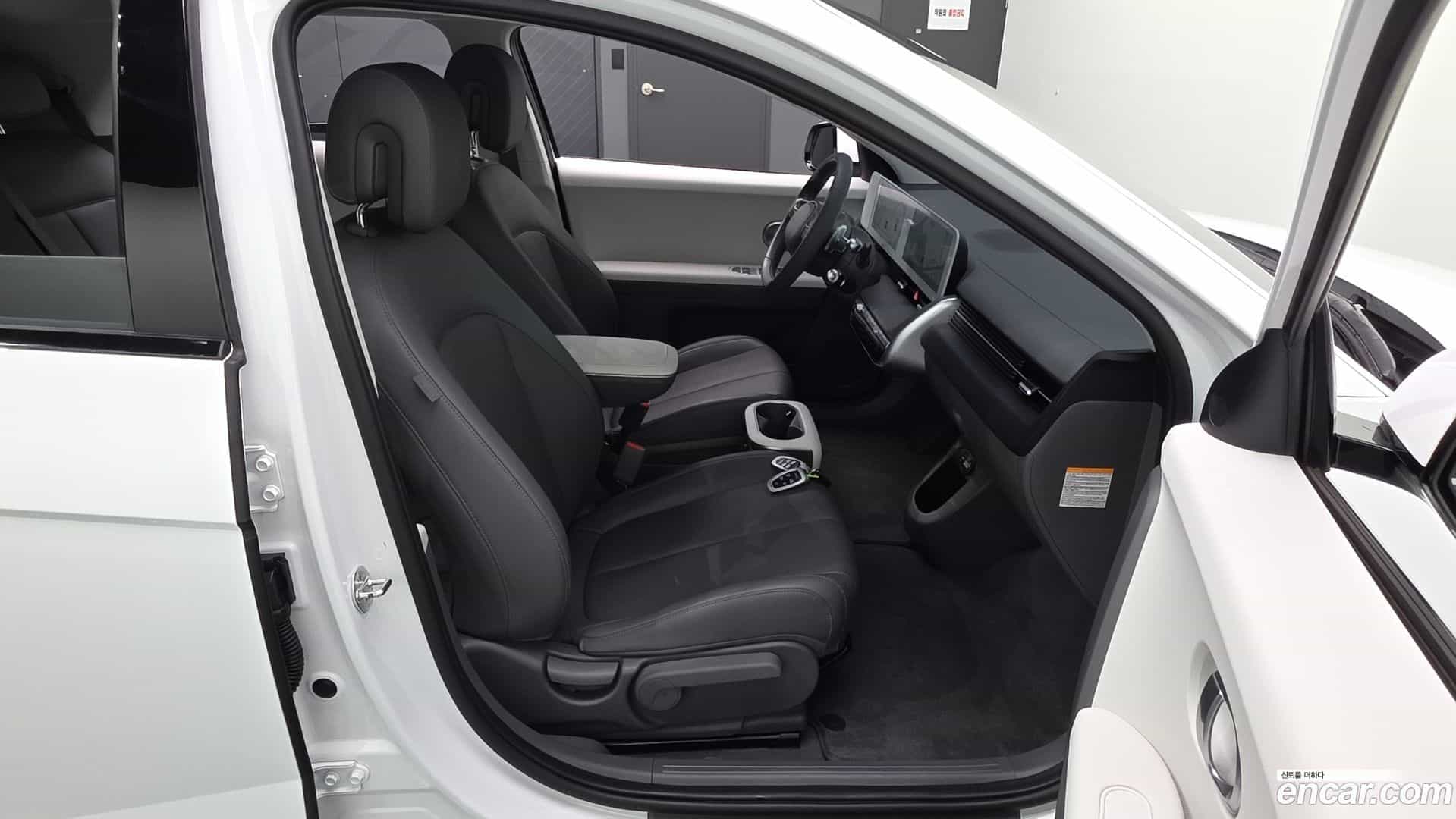 Ioniq5 Hyundai 2021.11-INNER-036