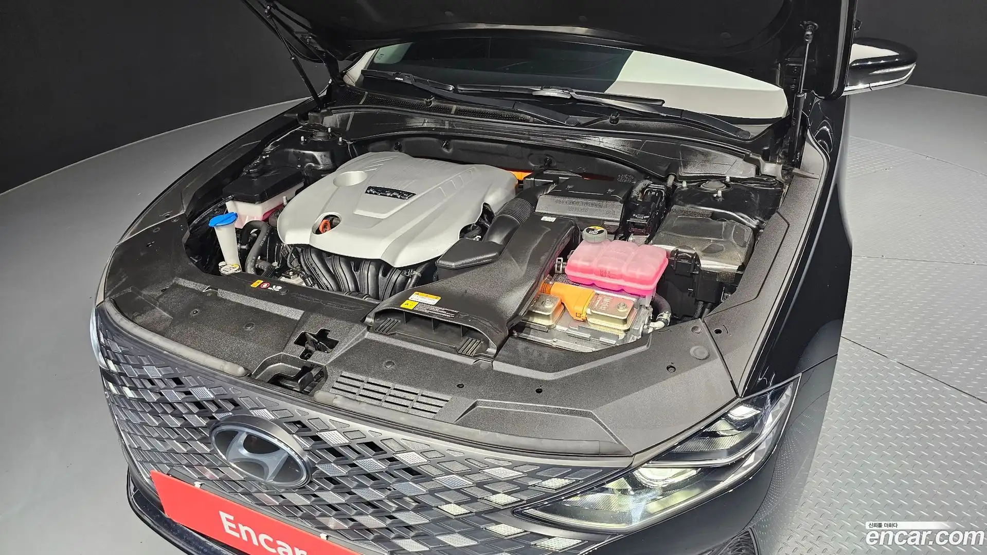 Grandeur Hyundai 2021.0-OUTER-006