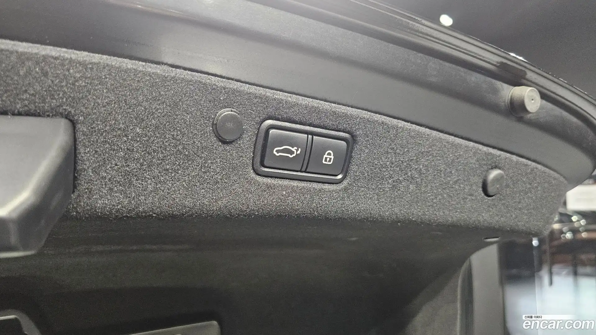 Grandeur Hyundai 2021.0-OPTION-024