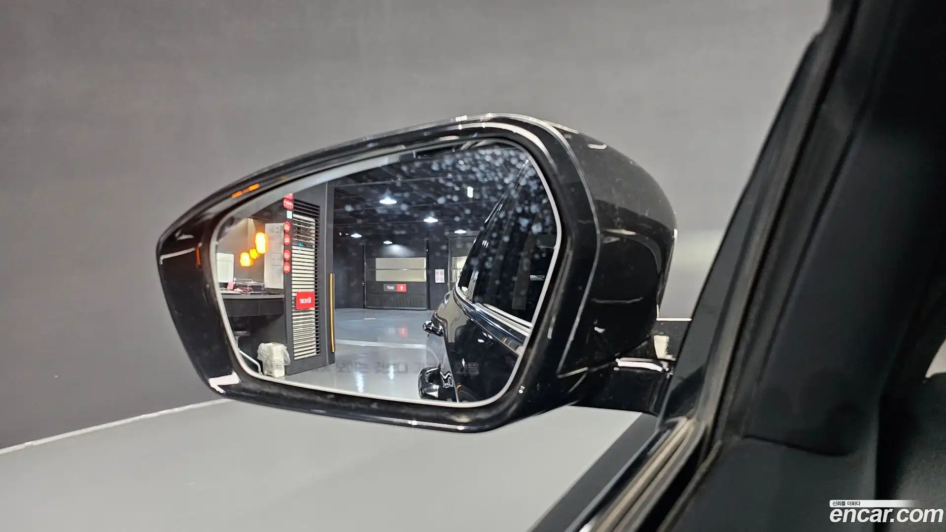 Grandeur Hyundai 2021.0-OPTION-040