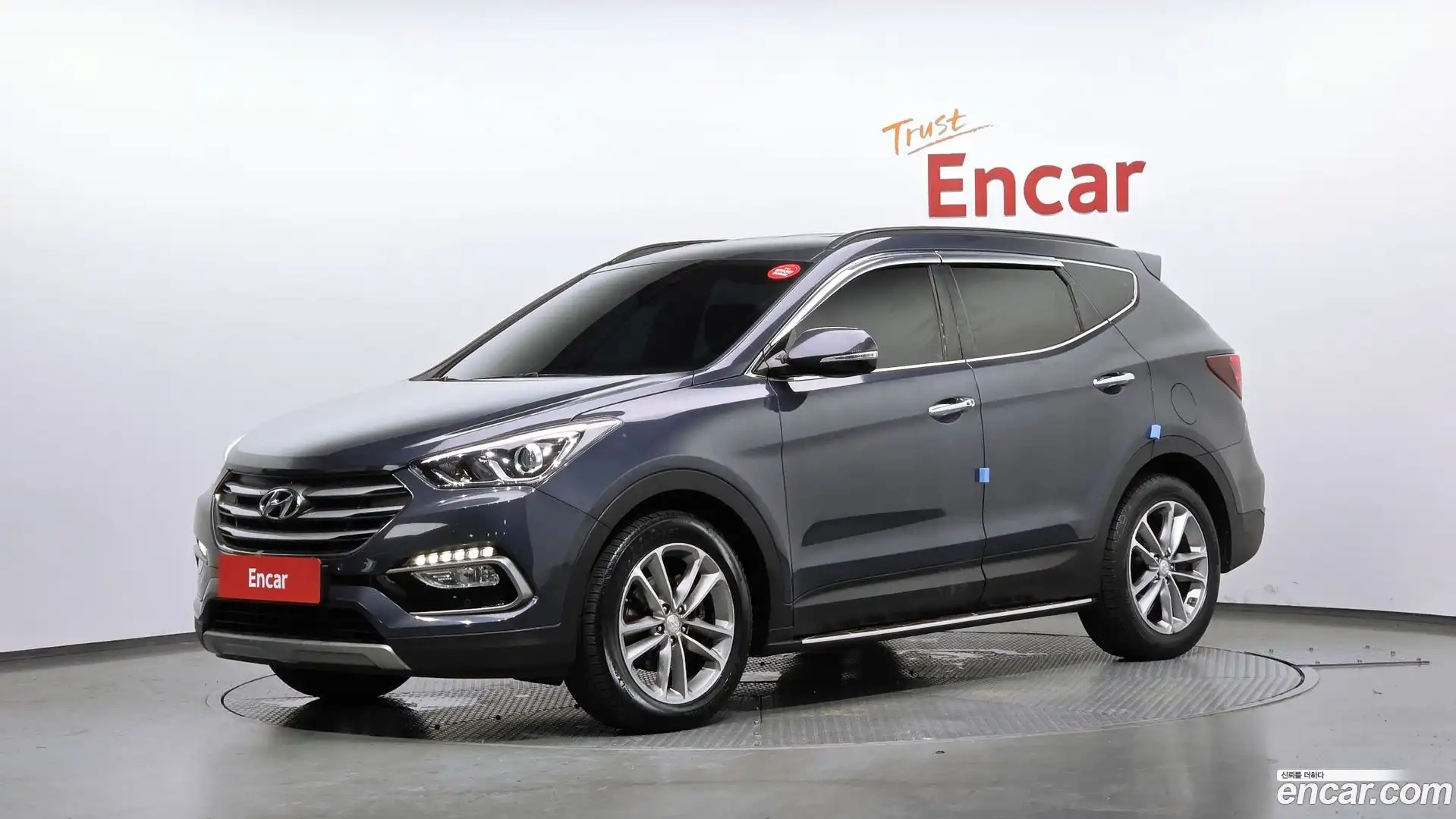 Santafe Hyundai 2016.11-OUTER-001