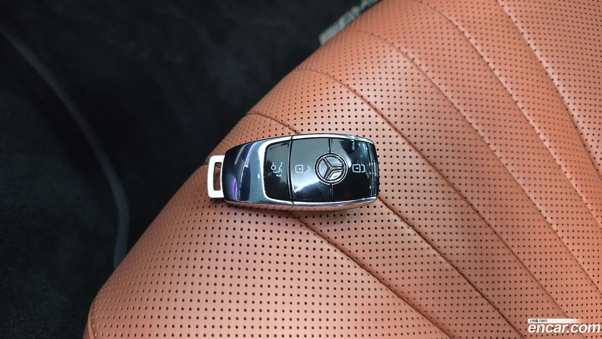 CLS-Class Mercedes-Benz 2021.0-OPTION-021