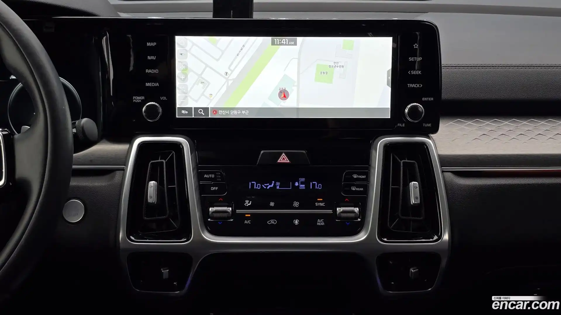 Sorento Kia 2020.3-OPTION-024