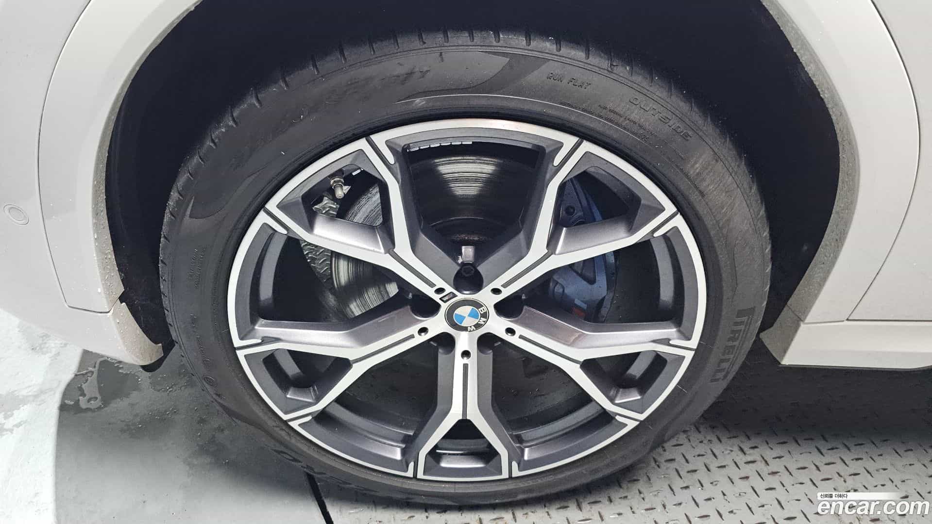 X6 BMW 2022.11-OUTER-005