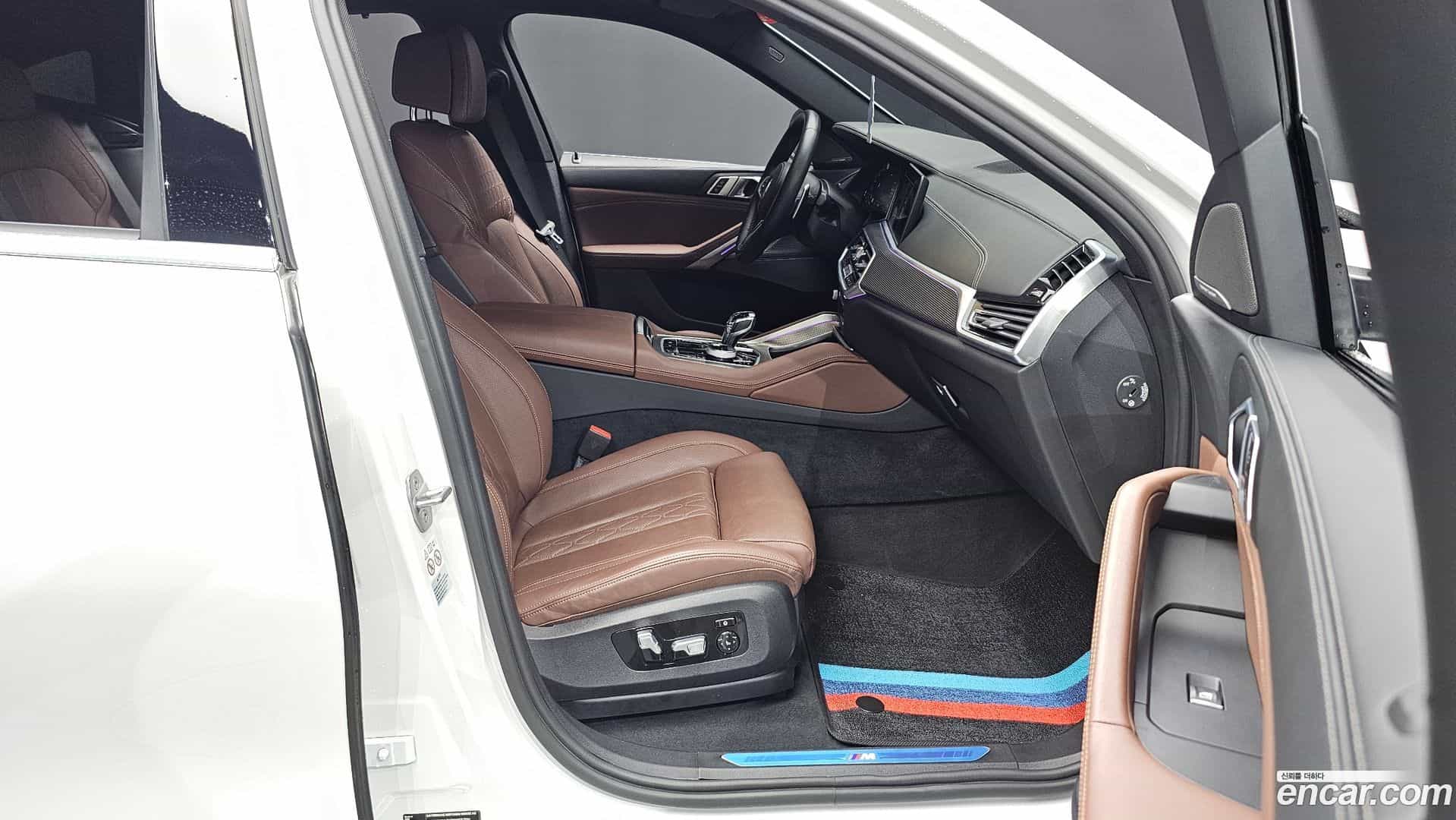X6 BMW 2022.11-INNER-036