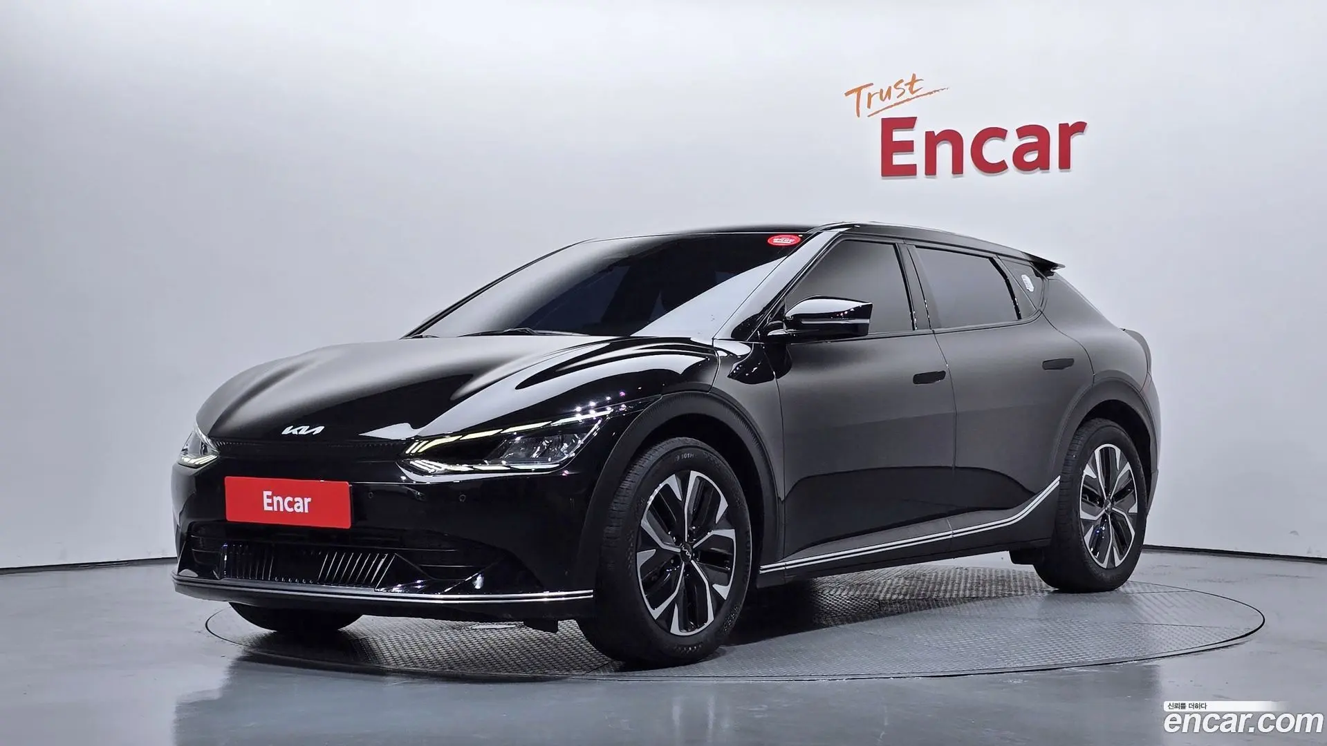 Main__Slider__Photo:EV6 Kia 2022.11-0
