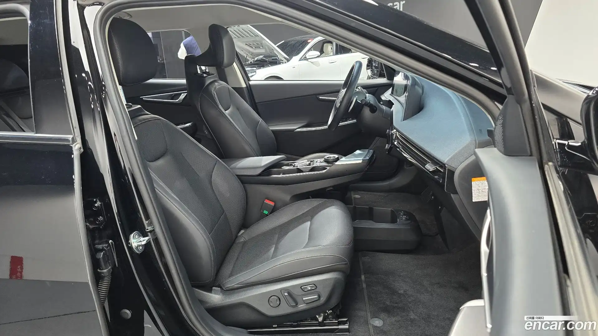 EV6 Kia 2022.11-INNER-036
