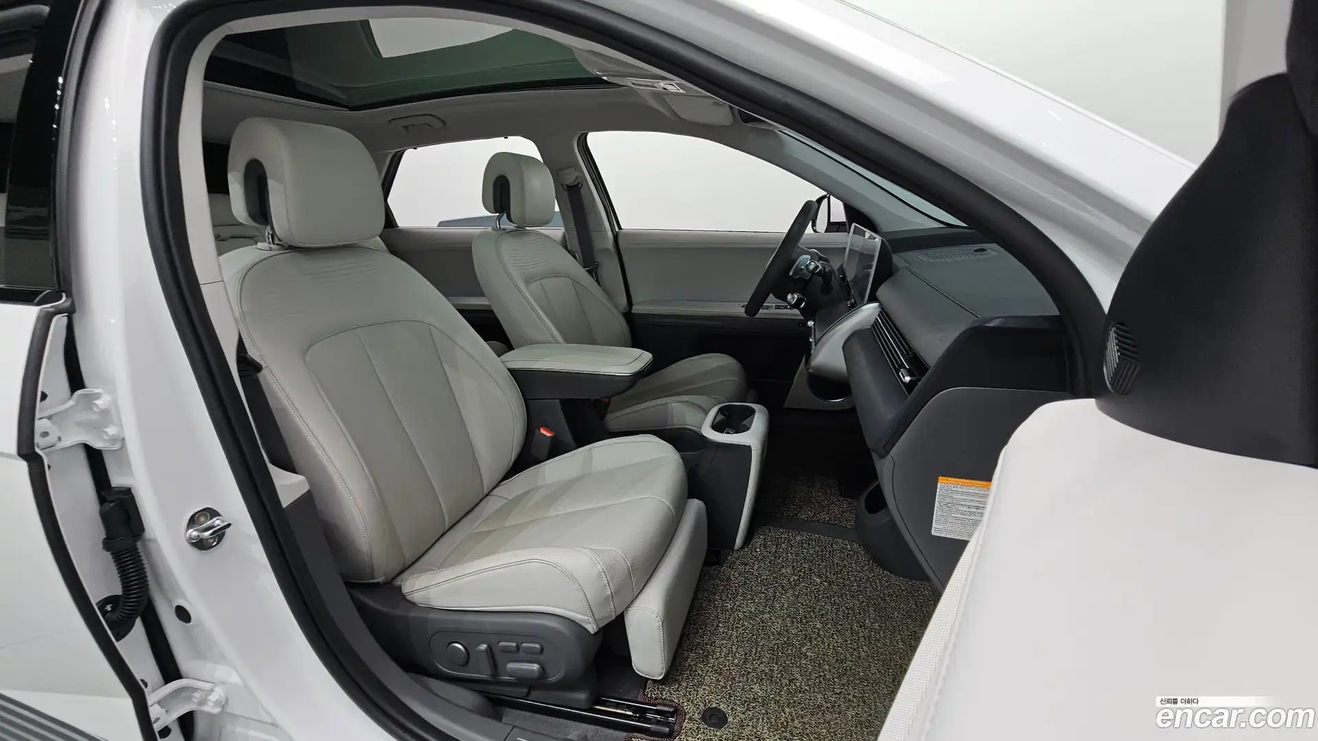 Ioniq5 Hyundai 2022.8-INNER-036