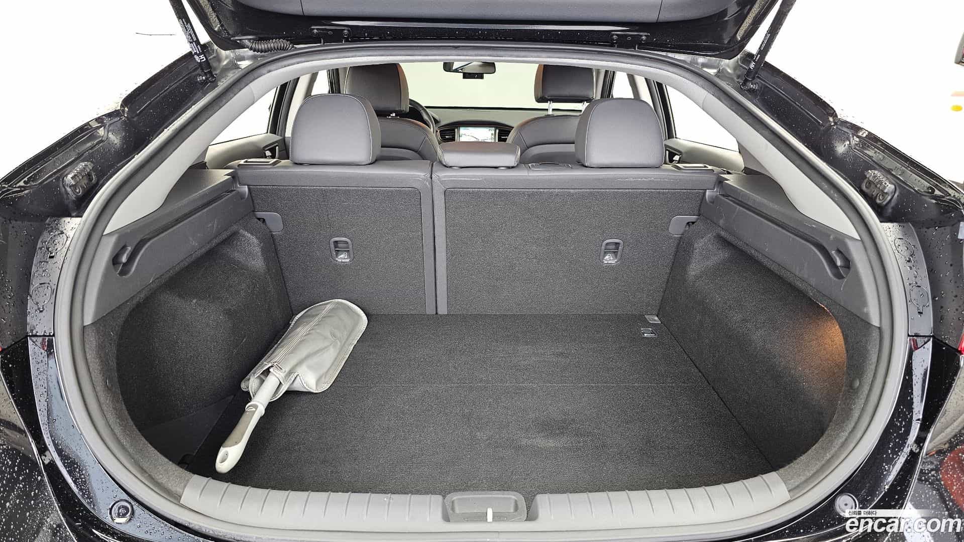 Ioniq Hyundai 2017.2-OPTION-024