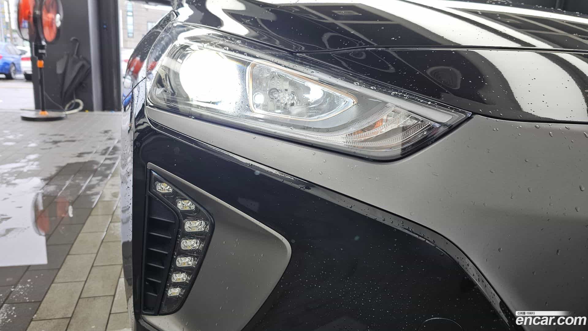 Ioniq Hyundai 2017.2-OUTER-032