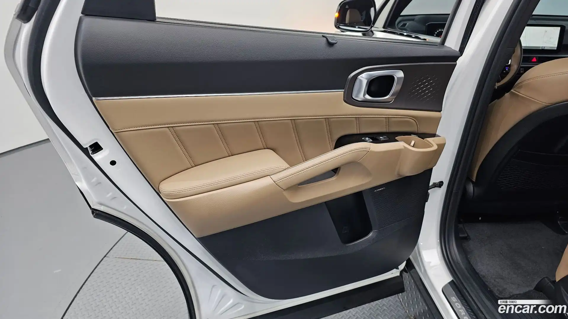 Sorento Kia 2023.9-INNER-035