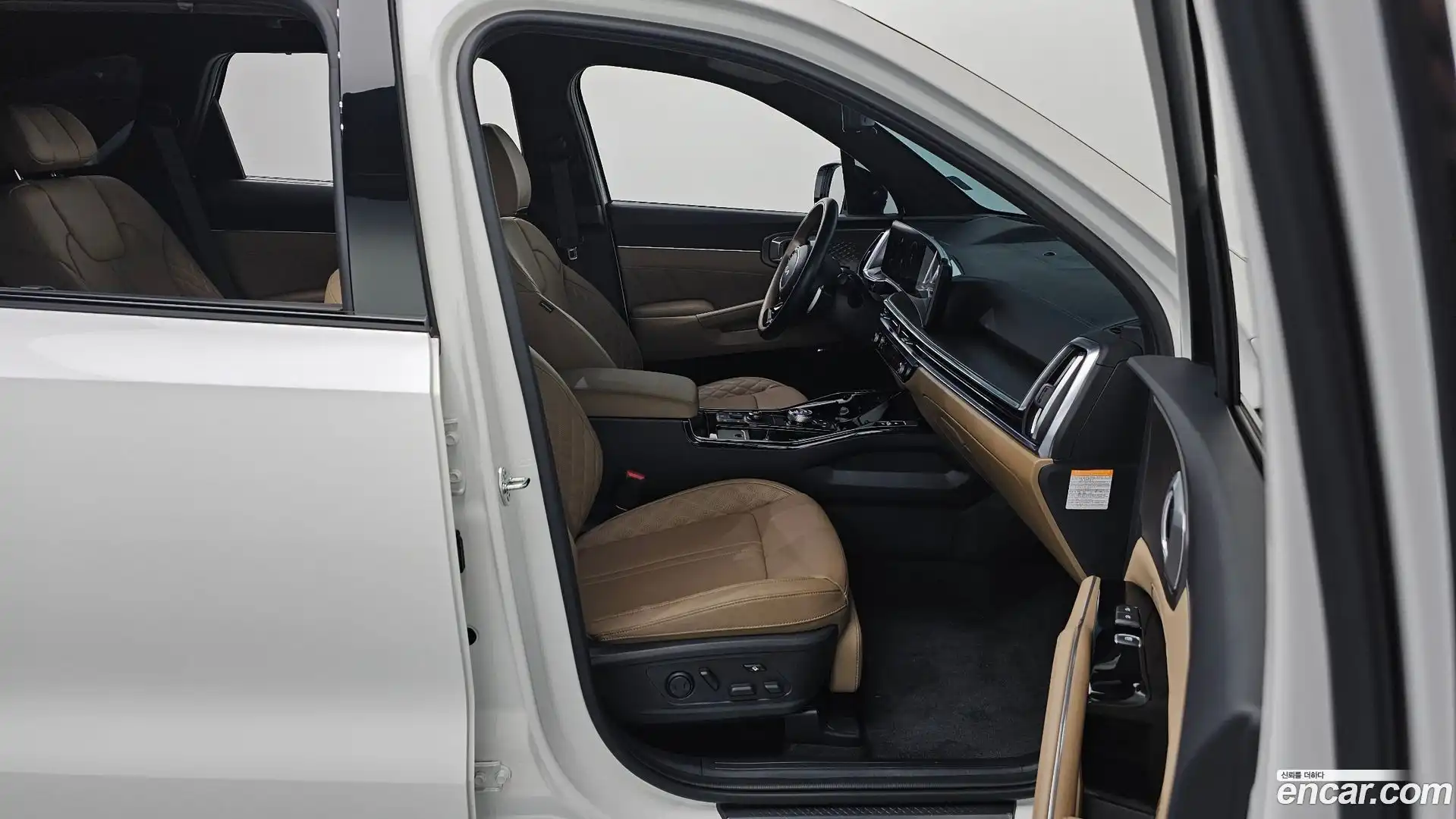 Sorento Kia 2023.9-INNER-036