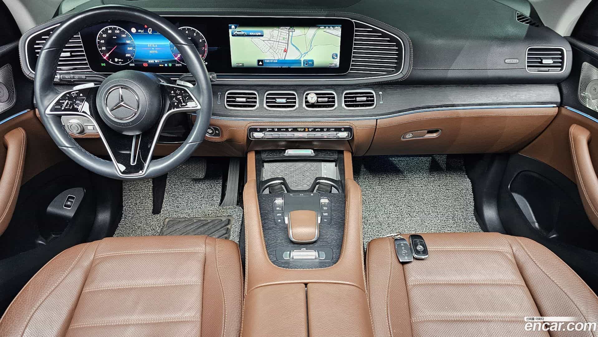 GLE-Class Mercedes-Benz 2024.4-INNER-007
